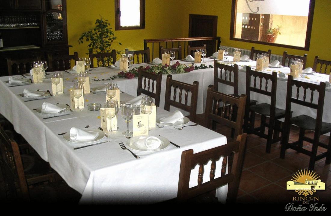 Отель Rincon De Dona Ines Villanueva de la Condesa Экстерьер фото